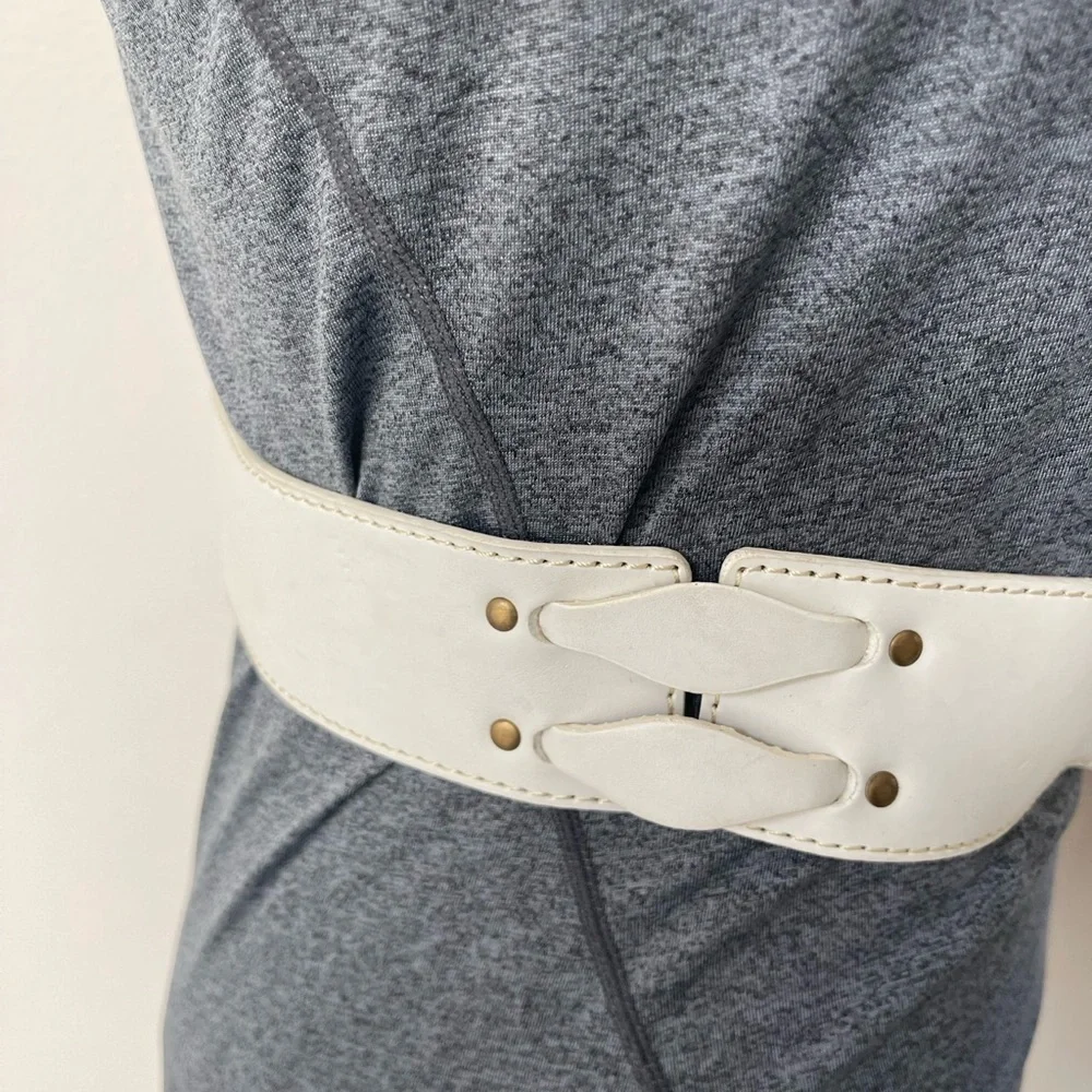 Womens Leather Unbranded Wide 2” White Adjustable 32”-34” Belt